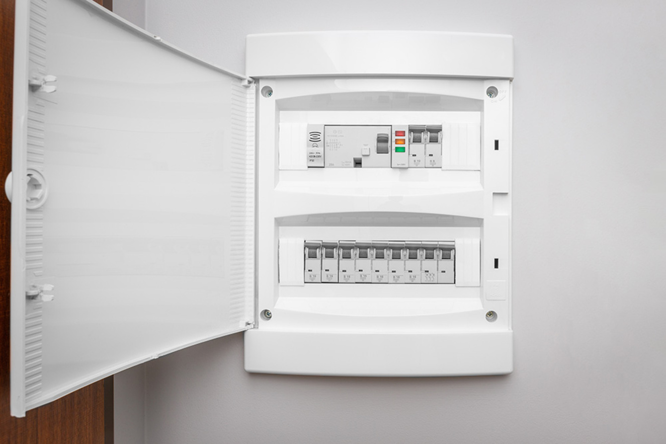 Über&shy;spannungs&shy;schutz bei Georg Frieser & Sohn Elektroinstallation in Erbendorf